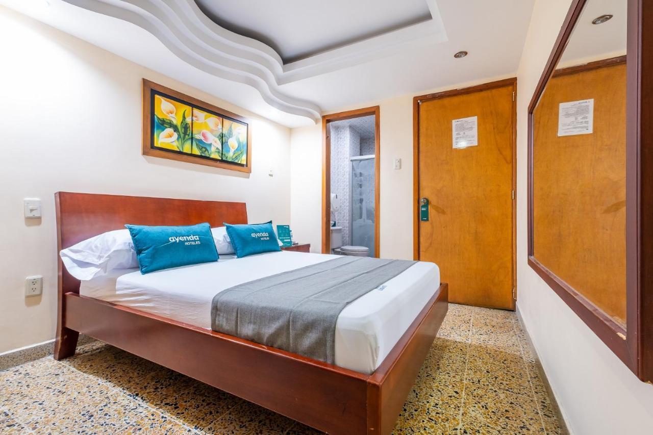 Hotel Almirante Букараманга Екстериор снимка